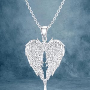 Elegant Angel Wing Heart Shaped Pendant Necklace, Angel Wing Necklace, A Fashionable And Exquisite Jewelry Gift For Angels