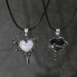 2-piece Set Of Gothic Style White And Black Heart-shaped Pendants, Simple Black Rope Necklace, A Great Holiday Gift For Teenage Girls